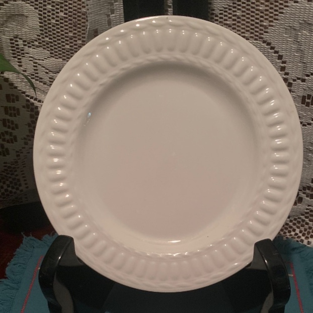 ✨⚡️💥Thomson Pottery 8” Salad Plate Arctica White Ceramic Round